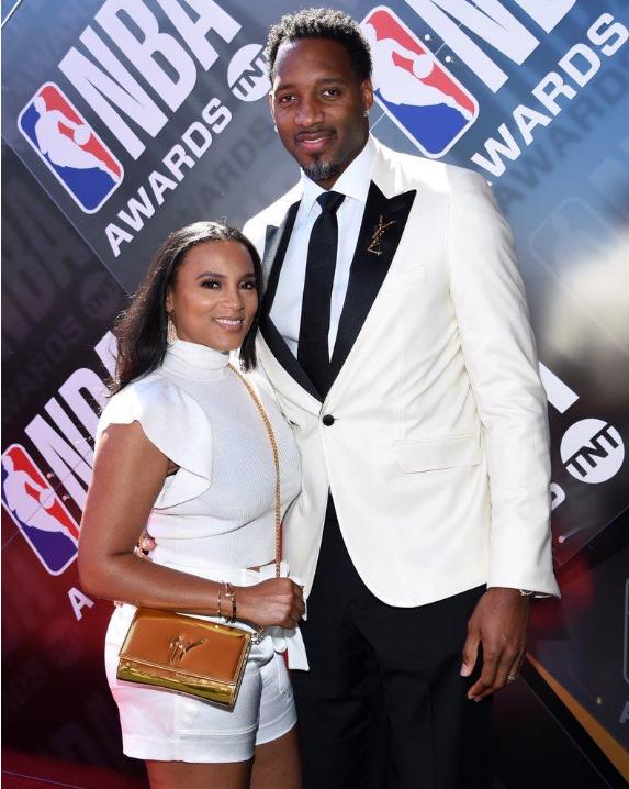 首局比赛 首局比赛