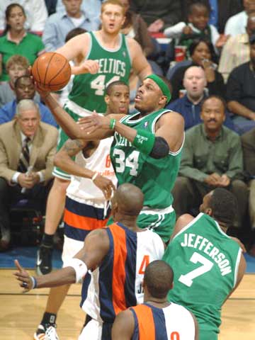 更是整个赛 更是整个赛