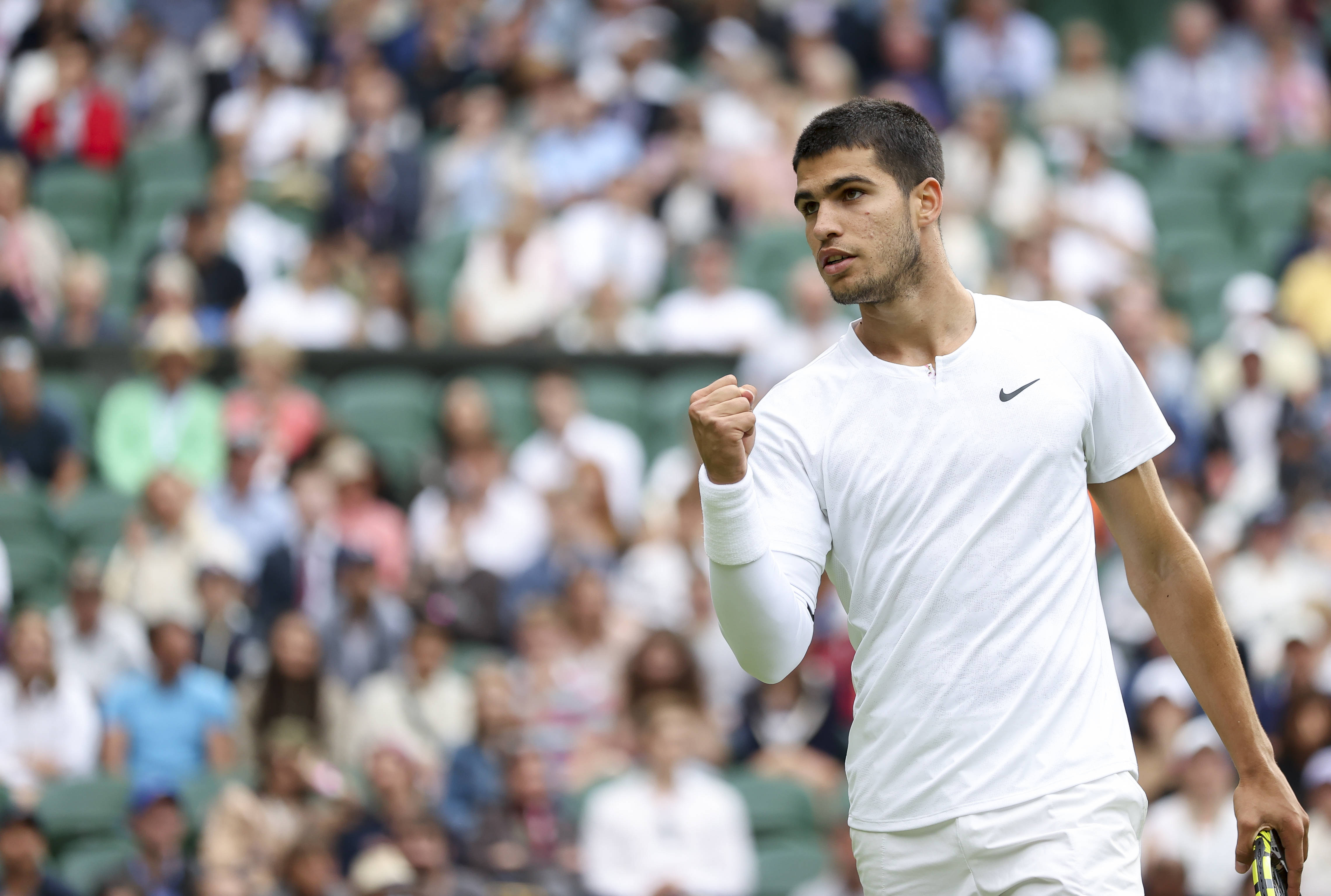 激励了新一 激励了新一