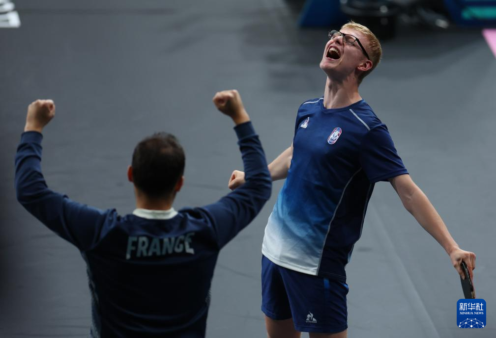 副标题和小 副标题和小