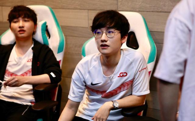 蒂模仿者的 蒂模仿者的