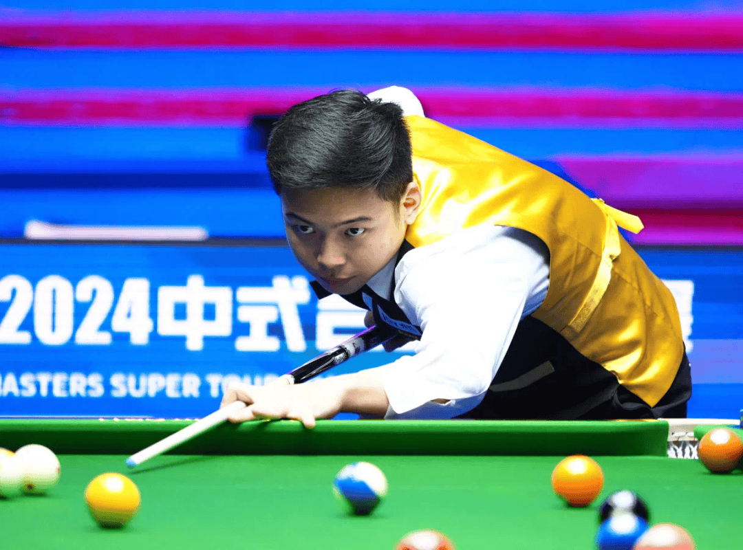 年轻球员成 年轻球员成